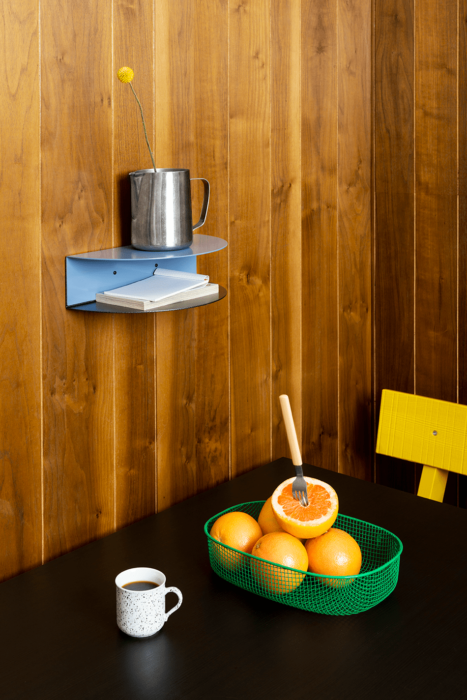 05CompileShelve_Duo_Small_EmielremmeltsxNoortjedeKeijzer_PhotobyNoortjeKnulst